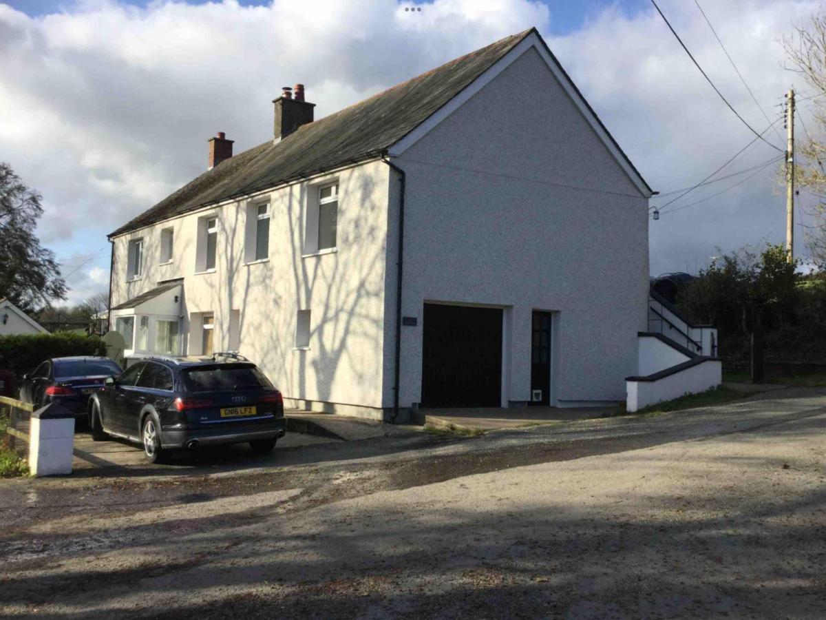Beautiful Self Catering In Rural Pembrokeshire Daire Llanfyrnach Dış mekan fotoğraf